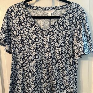 LC Lauren Conrad Floral V-Neck Blouse - Navy and White